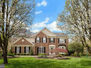 260 Running Water Ct, Maple Glen, PA 19002