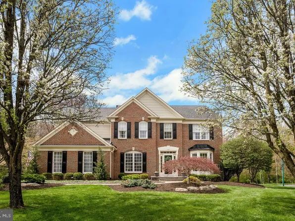 260 Running Water Ct, Ambler, PA 19002