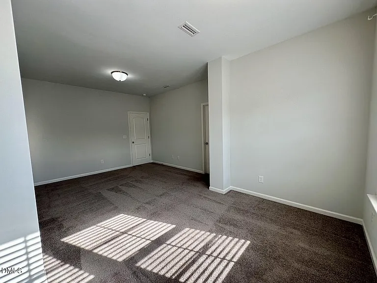 653 Grand Central Sta — Photo 19