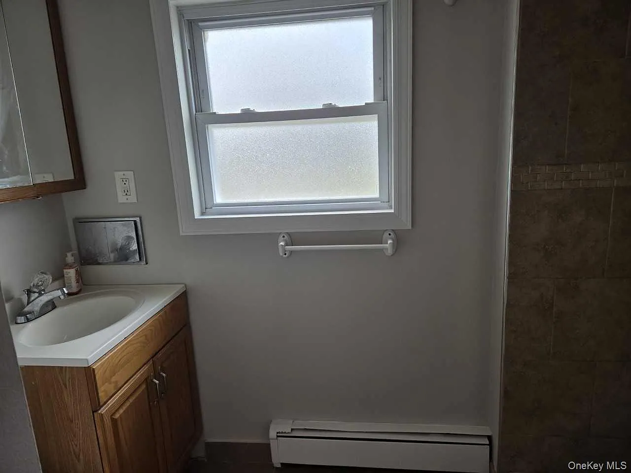 1 bed, 1.0 bath, 550 sqft, $2,300 — Photo 4