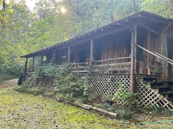 5138 Us Highway 176, Saluda, NC 28773