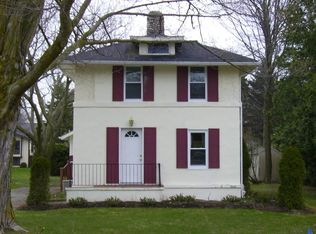 202 Burns St, Charlevoix, MI 49720