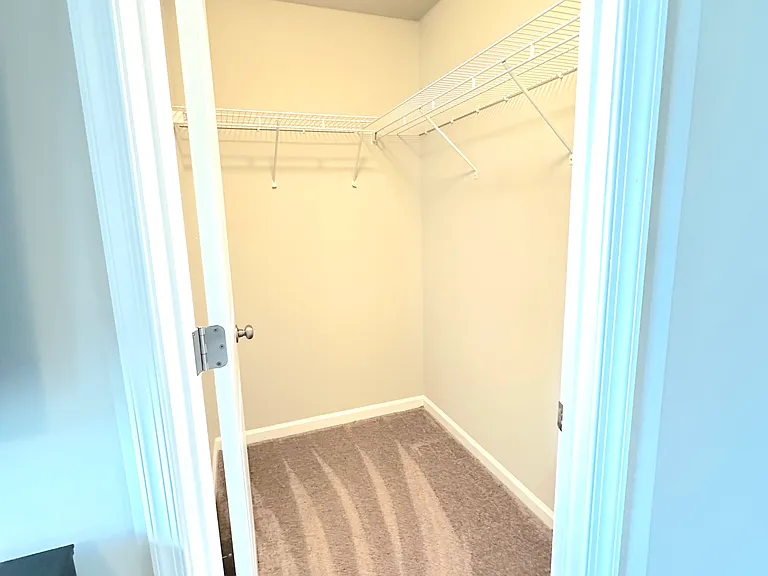 106 Pacer Dr — Photo 8