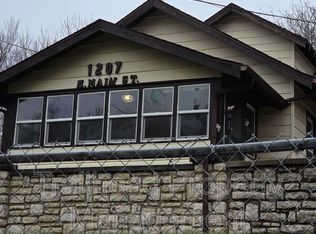 1207 N Main St, Independence, MO 64050