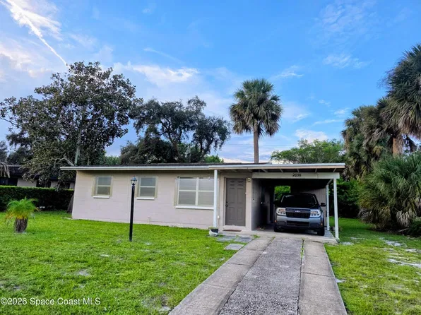 2038 Robin Hood Dr, Melbourne, FL 32935