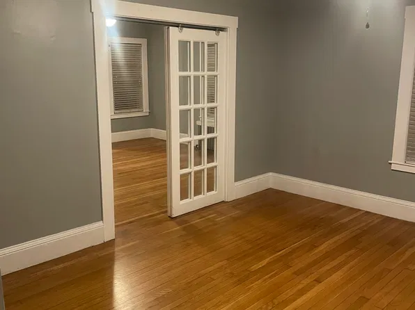 489 South Ave #2, Whitman, MA 02382