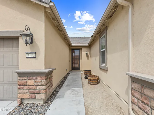 7177 High Hill St, Sparks, NV 89436