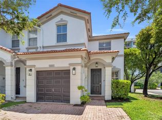 8081 NW 107th Ct, Doral, FL 33178