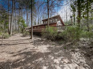 402 Little Dogwood Ln, Woodstock, GA 30189