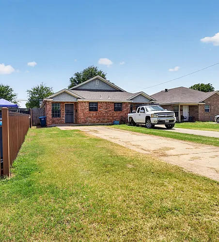 1424 E Mulkey St #1426 Photo 1