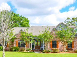 243 Royal Ln, Fairhope, AL 36532