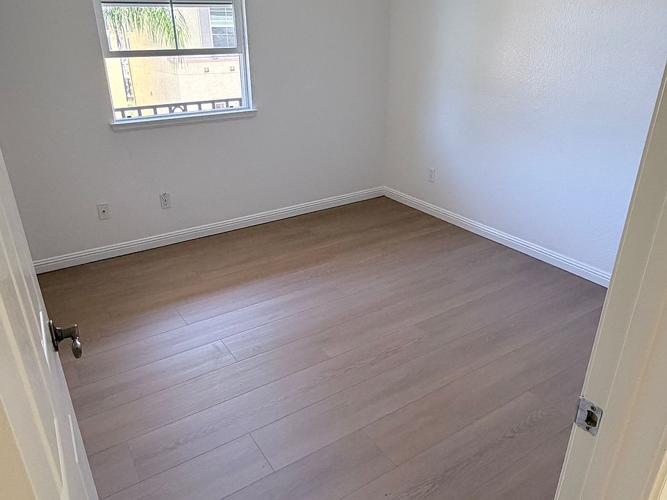 2nd bedroom, new flooring just installed