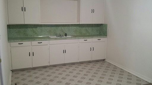 2nd image of 1304 NE 7th St