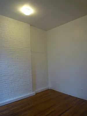 Rented by Authentic Realty | media 8