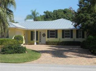 122 S Sewalls Point Rd, Sewalls Pt, FL 34996