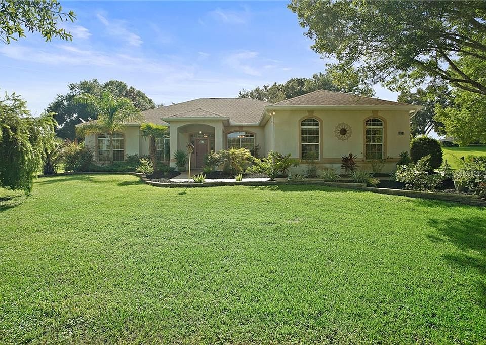 1st image of 3934 Oak Pointe Dr