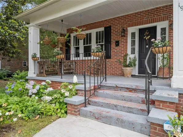 1942 Berkeley Ave, Petersburg, VA 23805