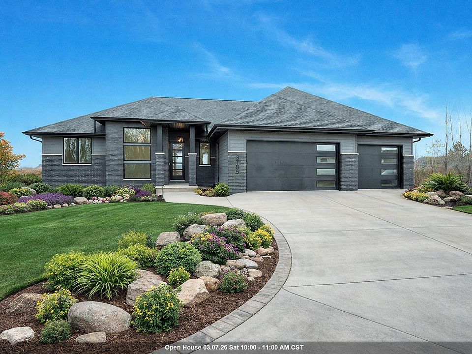 1st image of 3785 Beachmont Rd