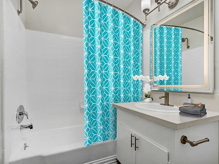 1624 Camden Ave — Photo 38