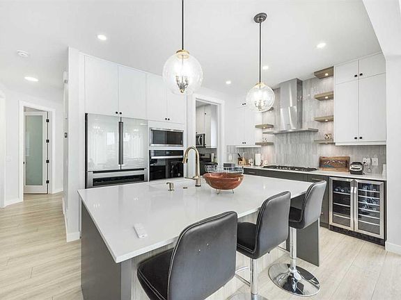 2nd image of 181 N Amblehurst Rise NW