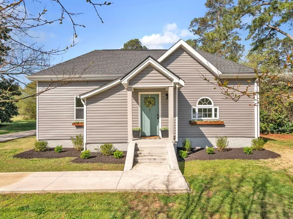 21 Bruce St, Williamston, SC 29697