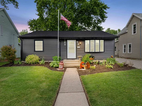 64 Center St, Fond Du Lac, WI 54937