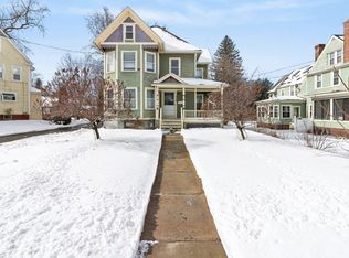 328 Broadway St, Chicopee, MA 01020