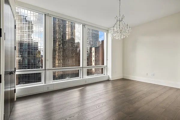 Rented by Compass | media 14