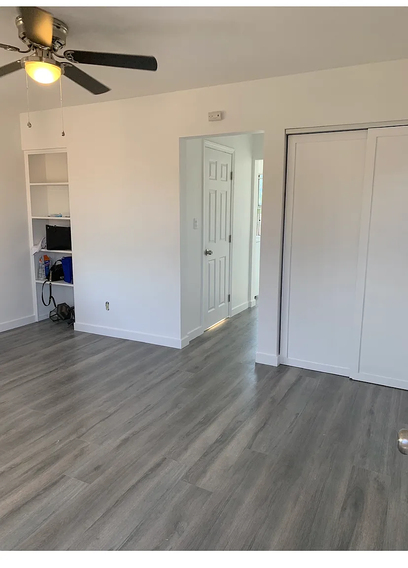 Studio, 325 sqft, $1,350 — Photo 1