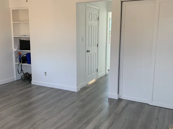 637 E 45th St, Los Angeles, CA 90011
