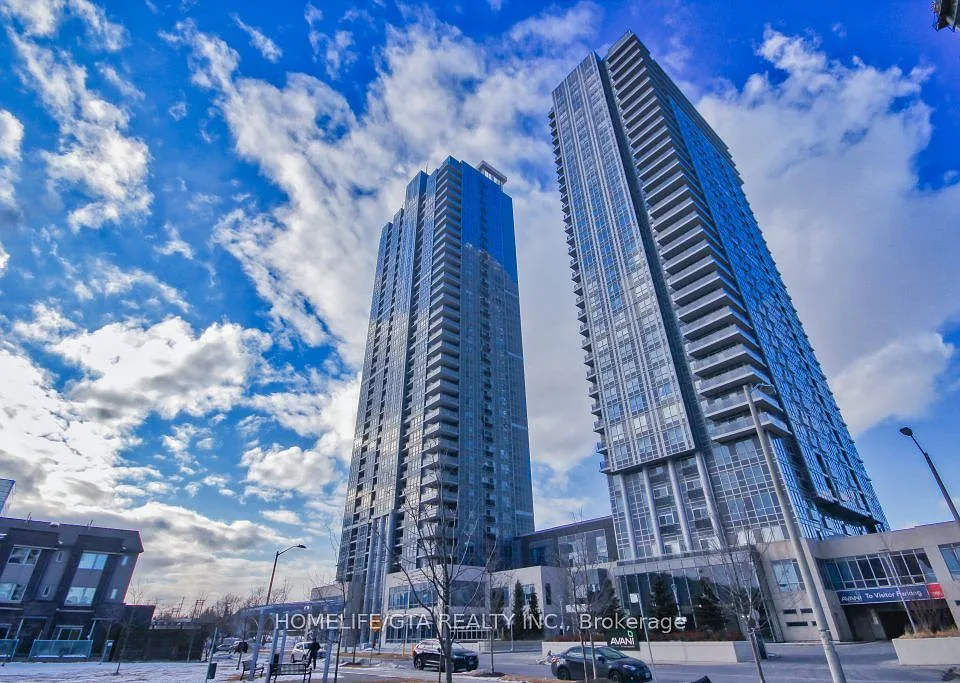 275 Village Green Sq #Penthouse 17
