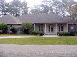12 Waverly Cir, Hattiesburg, MS 39402