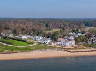 59 Hotchkiss Ln, Madison, CT 06443