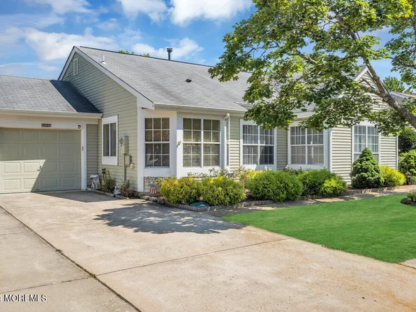 1084 Canterbury Drive #B, Manchester, NJ 08759