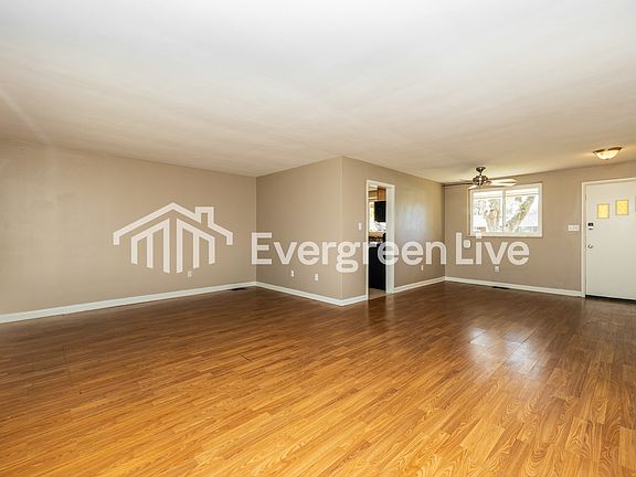 5th image of 308 E Eppington Dr