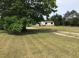 7683 N 126th Ave, Hart, MI 49420