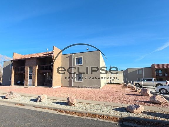 3rd image of 512 Bell Ct #B7
