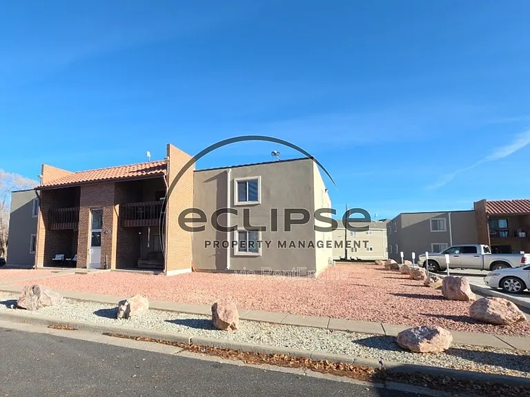 522 Bell Ct #A6 — Photo 11