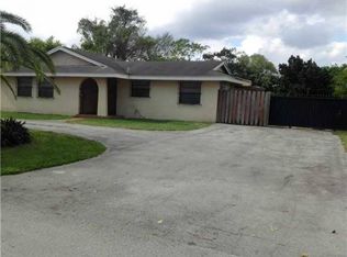 17084 SW 109th Ct, Miami, FL 33157