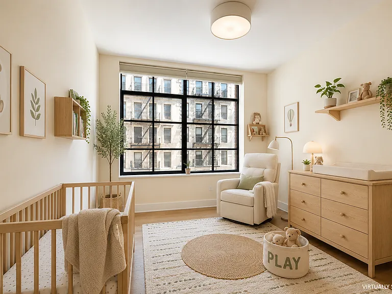 310 W 113th St #301 — Photo 4