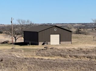 66718 Pease Rd, Glenwood, IA 51534
