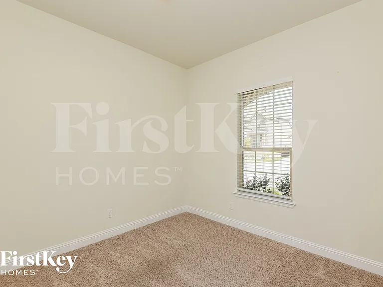15229 Holly Bay Ct — Photo 13