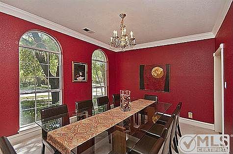 5th image of 2818 Mayfair Ln