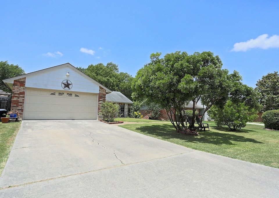 1st image of 4913 Wedgewood Dr