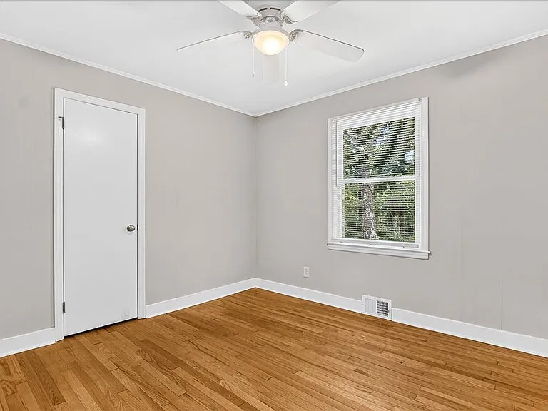 1512 Lynne Ave — Photo 23