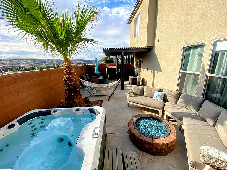 466 N Ventura Ln #47 — Photo 49