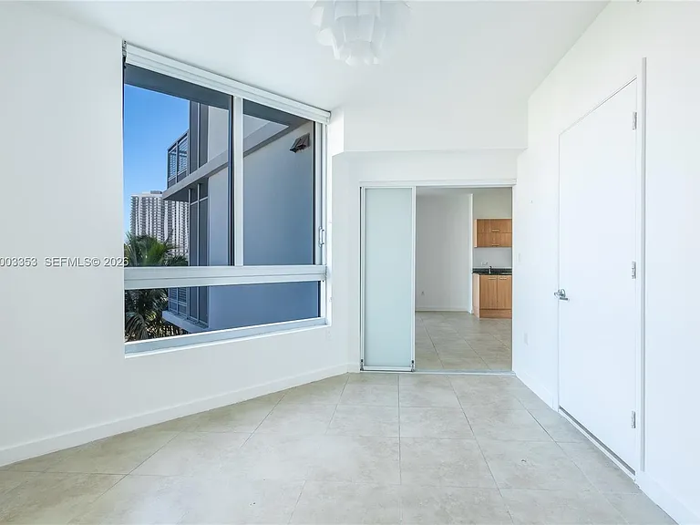 350 S Miami Ave #1207 — Photo 14