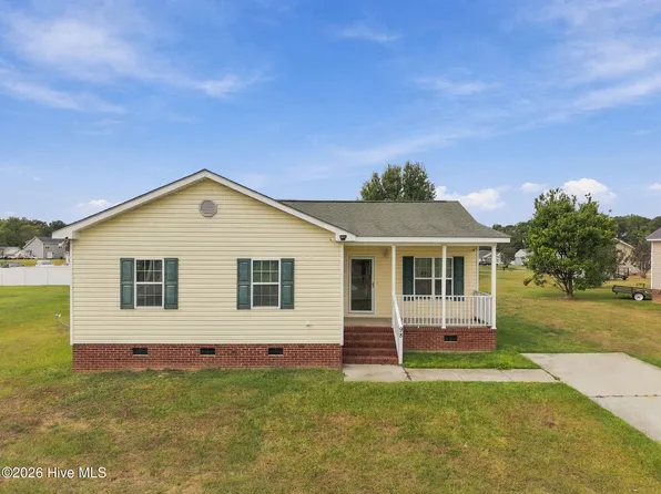 98 Chase Drive, Snow Hill, NC 28580