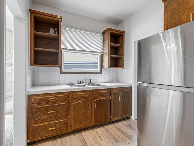 4103 1/2 Garthwaite Ave #1 — Photo 16