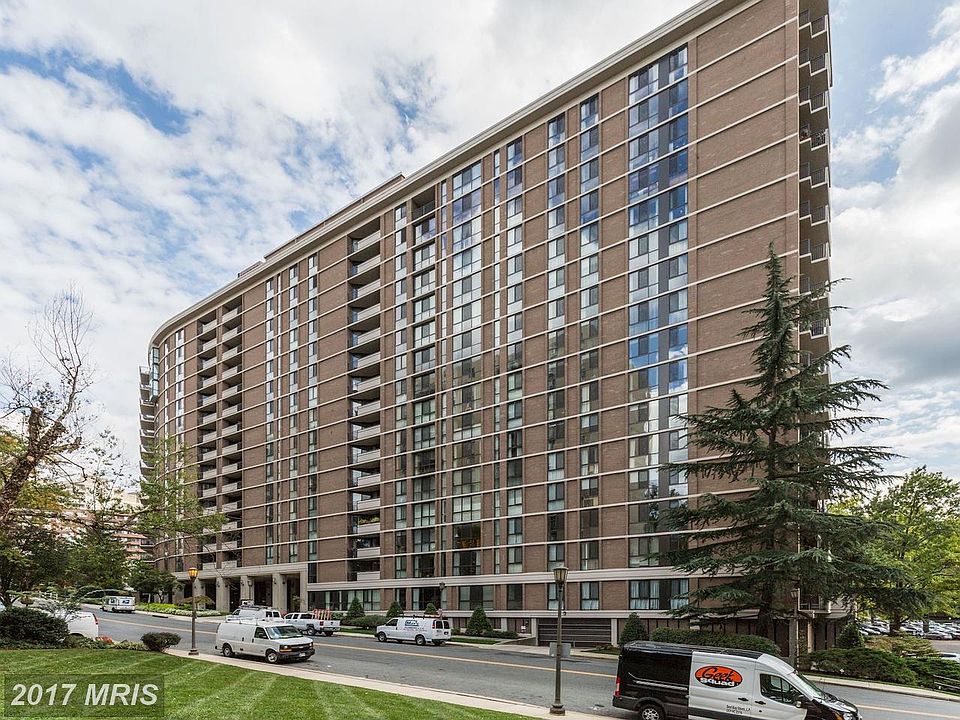 1st image of 4620 N Park Ave APT 402W